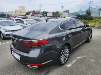 Kia K7