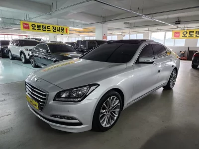 Hyundai Genesis