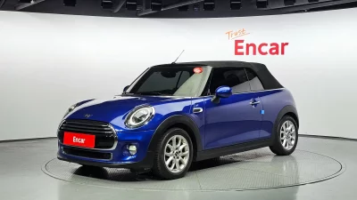 MINI Cooper Convertible