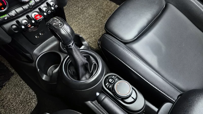 MINI Cooper Convertible