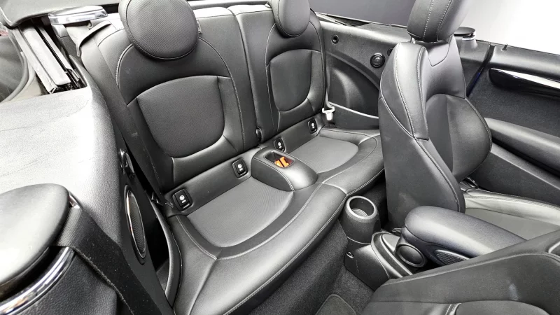 MINI Cooper Convertible