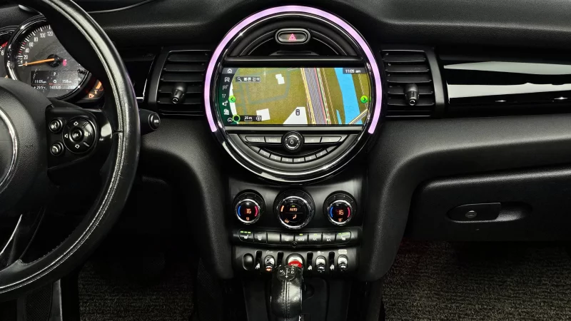 MINI Cooper Convertible