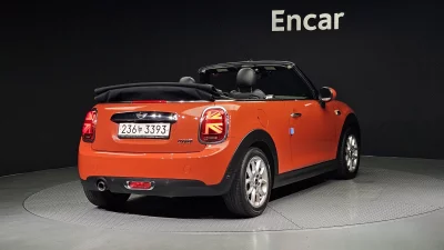 MINI Cooper Convertible