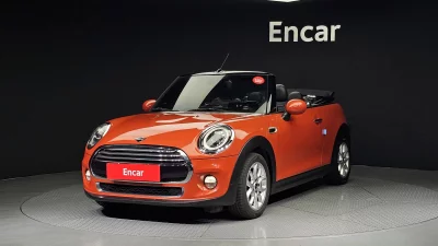 MINI Cooper Convertible