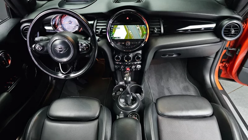 MINI Cooper Convertible