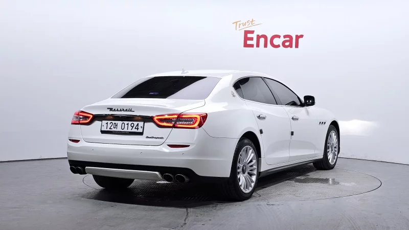 Maserati QUATTROPORTE