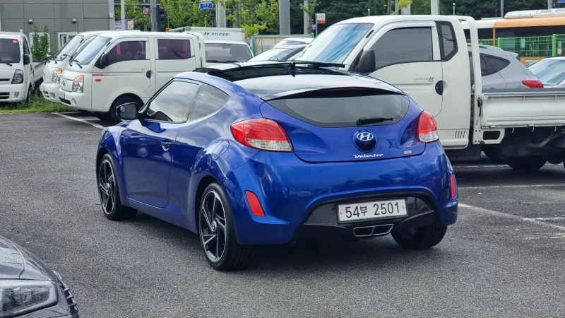 Hyundai Veloster