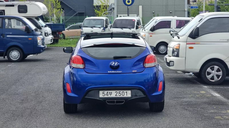 Hyundai Veloster