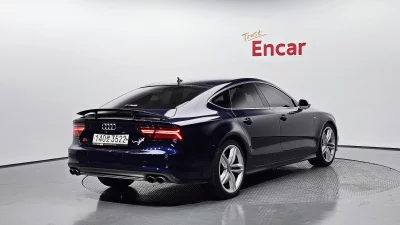 Audi S7