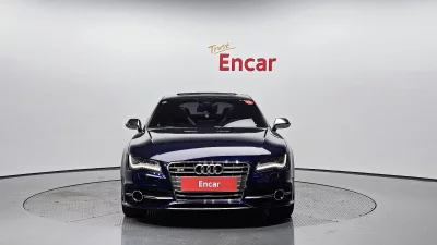 Audi S7