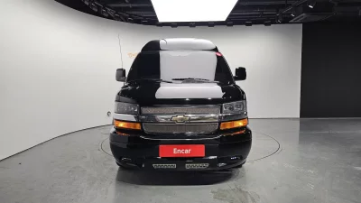 Chevrolet Express Van