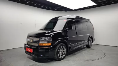 Chevrolet Express Van