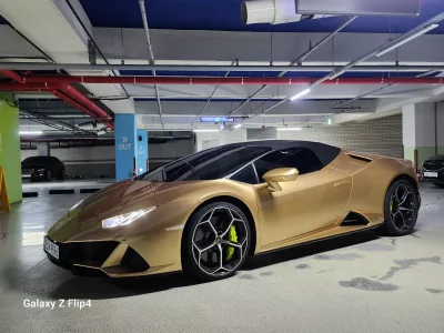 Lamborghini HURACAN