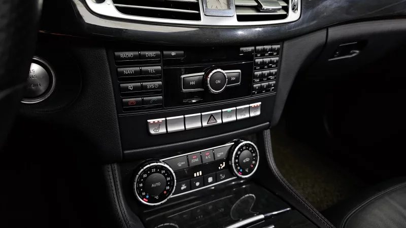 Mercedes-Benz CLS-Class