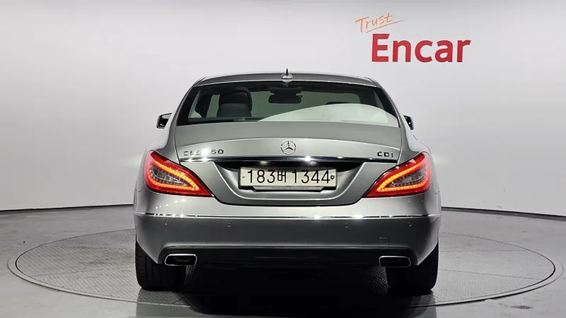 Mercedes-Benz CLS-Class