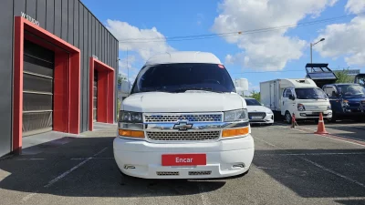 Chevrolet Express Van