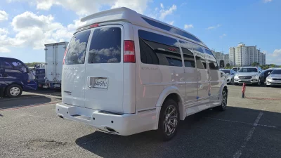 Chevrolet Express Van