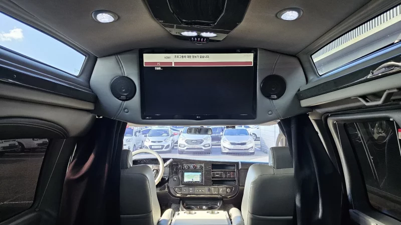 Chevrolet Express Van