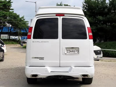 Chevrolet Express Van