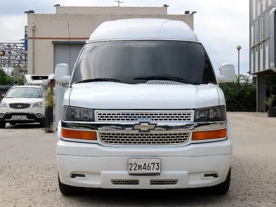 Chevrolet Express Van