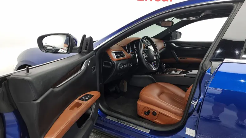 Maserati Ghibli