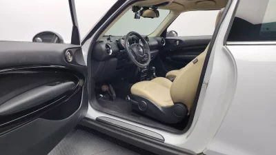 MINI Paceman