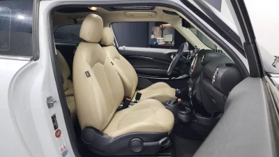 MINI Paceman