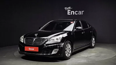 Hyundai Equus