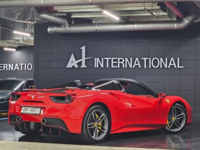 Ferrari 488