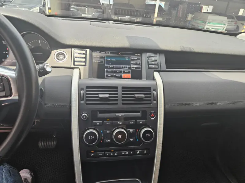 Land Rover Discovery Sport