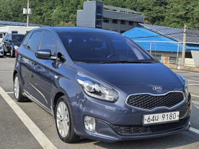 Kia Carens