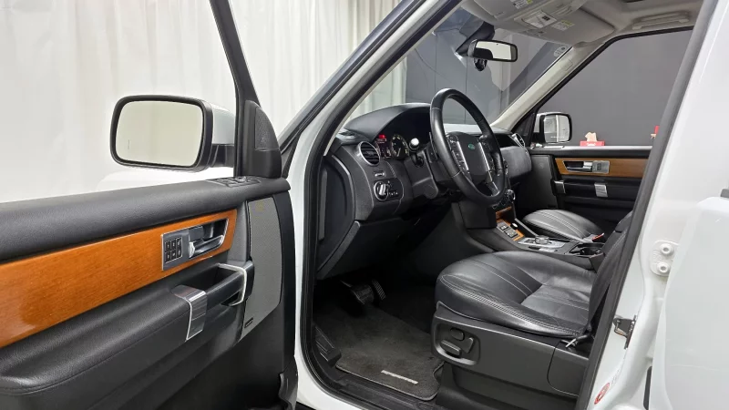 Land Rover DISCOVERY