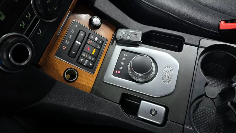 Land Rover DISCOVERY