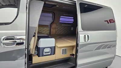 Hyundai Starex