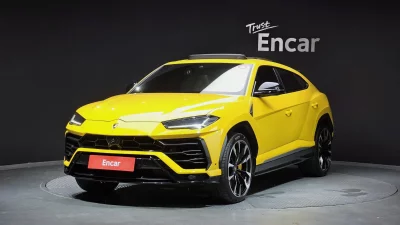 Lamborghini URUS