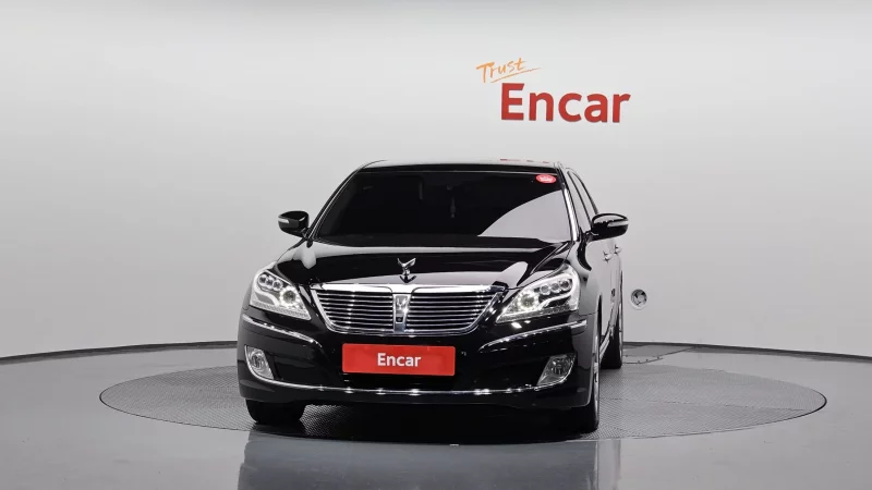 Hyundai Equus