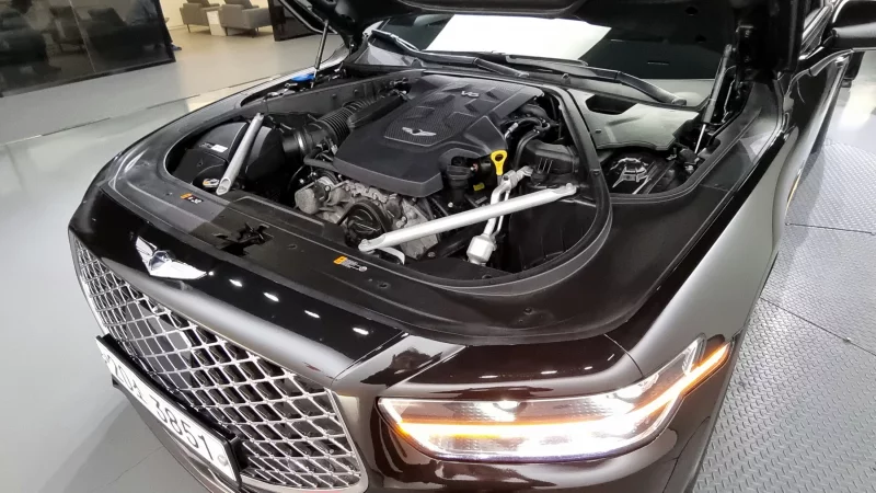 Genesis G90