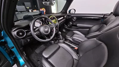 MINI Cooper Convertible