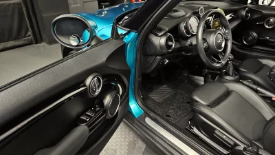 MINI Cooper Convertible