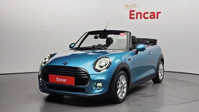 MINI Cooper Convertible