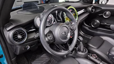 MINI Cooper Convertible