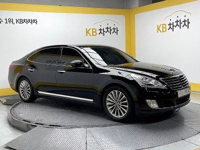 Hyundai Equus