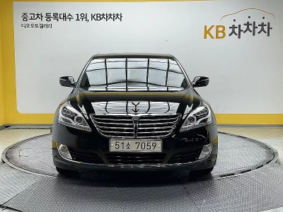 Hyundai Equus