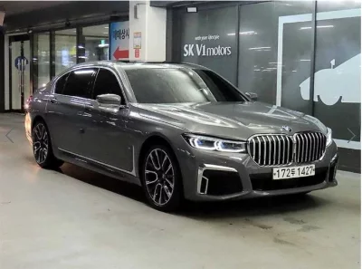 BMW 7-Series