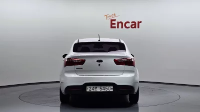 Kia pride