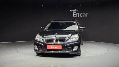 Hyundai Equus