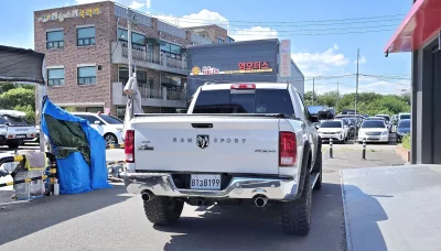 Dodge Ram Pick Up