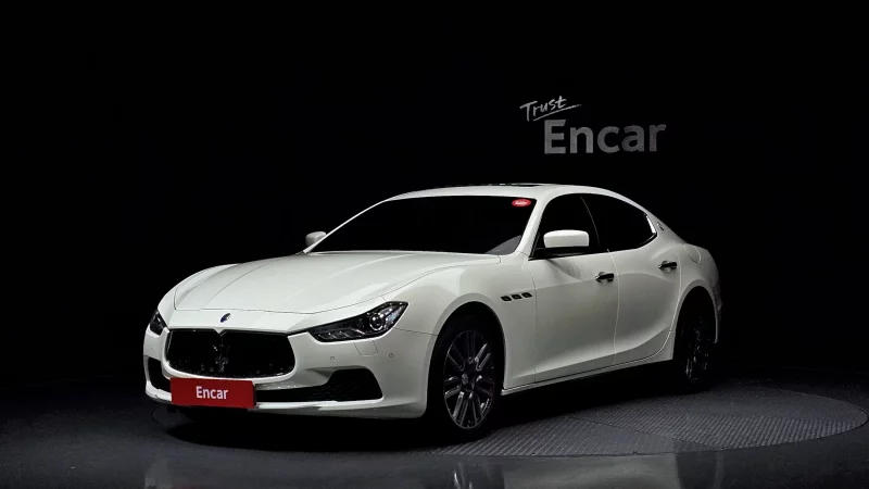 Maserati GHIBLI