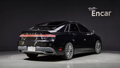 Lincoln MKZ