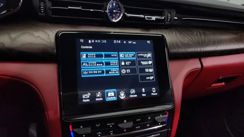 Maserati QUATTROPORTE